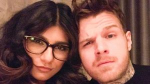 Mia Khalifa se mărită! El e bărbatul care i-a băgat ”mințile” în cap fostei starlete XXX