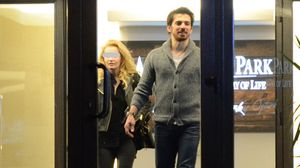 O fi Tuncay? Ce a pățit o tânără care a mers să se angajeze la clinica unui personaj  