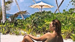 Cel mai sexy chef de la noi, goală pușcă în vacanță! Video WOW