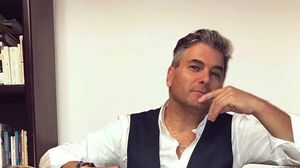 Mircea Radu îşi vinde casa! Uite cum arată garsoniera din centrul Bucureştiului a prezentatorului de televiziune!