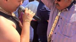 Cel mai bogat rrom din ţară l-a umplut de bani pe Nicolae Guţă! Manelistul a cântat în curtea vilei lui Puiu Englezu! VIDEO