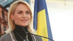Gabriela Firea şi fiul ei s-au îmbogăţit din afacerile imobiliare! Vezi ce profit uriaş a făcut firma Primarului Capitalei!