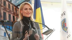 Gabriela Firea şi fiul ei s-au îmbogăţit din afacerile imobiliare! Vezi ce profit uriaş a făcut firma Primarului Capitalei!