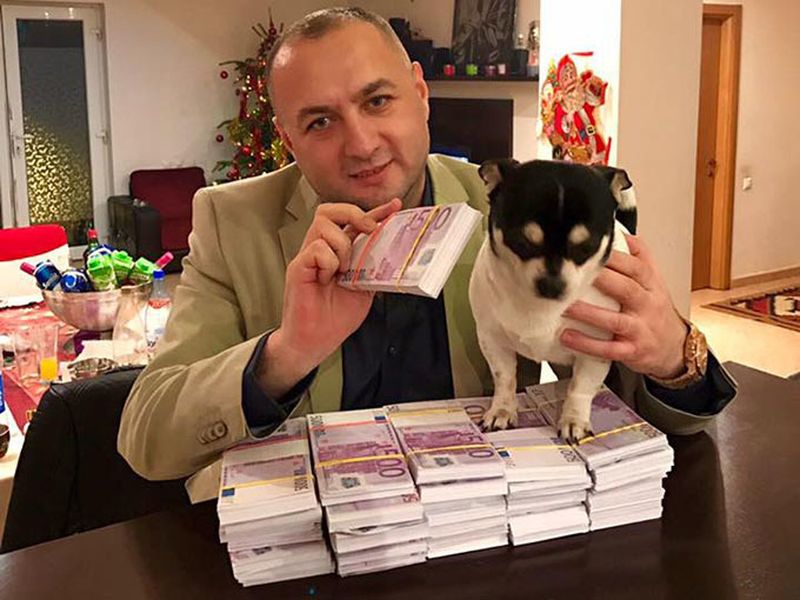 Leo De La Strehaia La Wowbiz