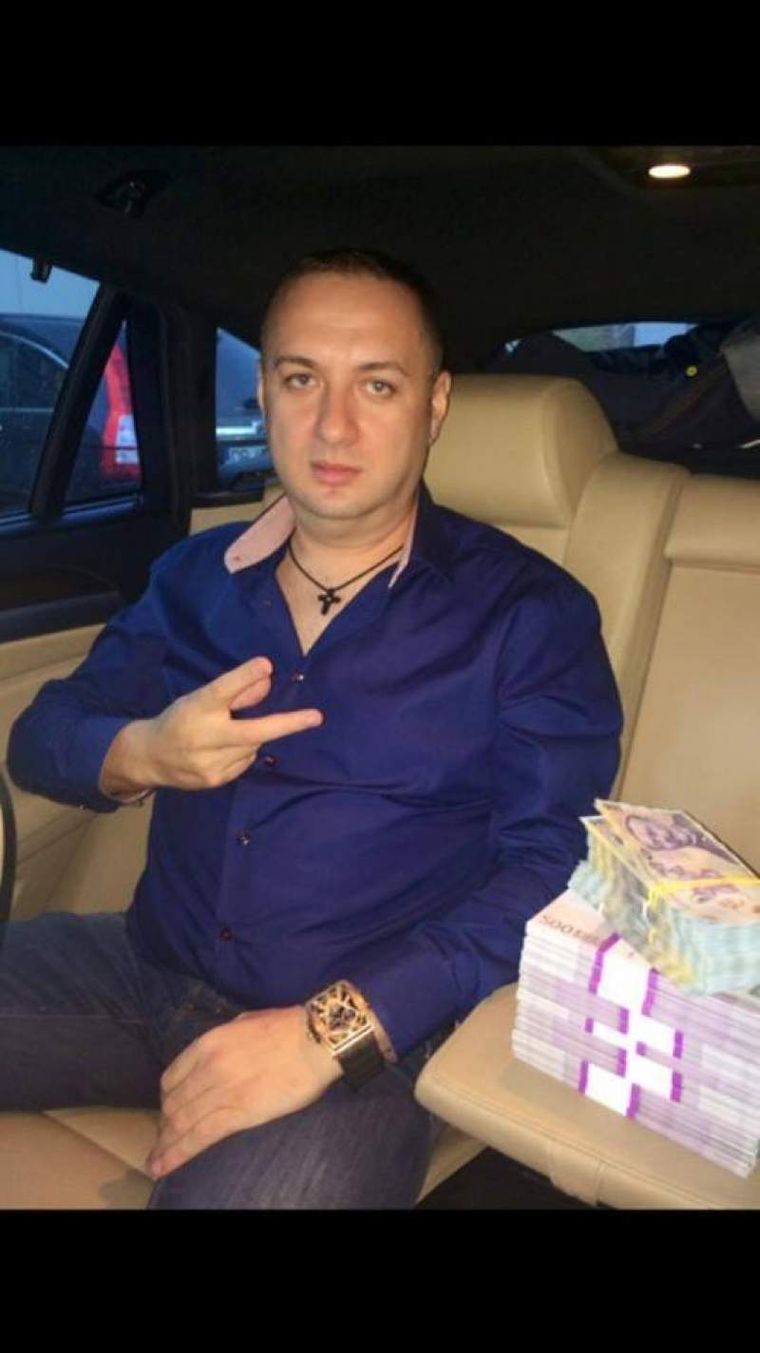 Leo De La Strehaia La Wowbiz