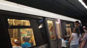 Alertă la metrou! Un bărbat s-a sinucis la stația Izvor! Circulația este blocată
