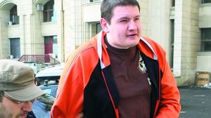 Asemănări șocante între criminalul Gheorghe Dincă și ”monstrul din Brașov”! Taximetristul Ionuț Nicolae a omorât două fete pentru bani