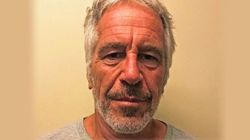 Miliardarul Jeffrey Epstein s-a sinucis! Ce s-a întâmplat cu el