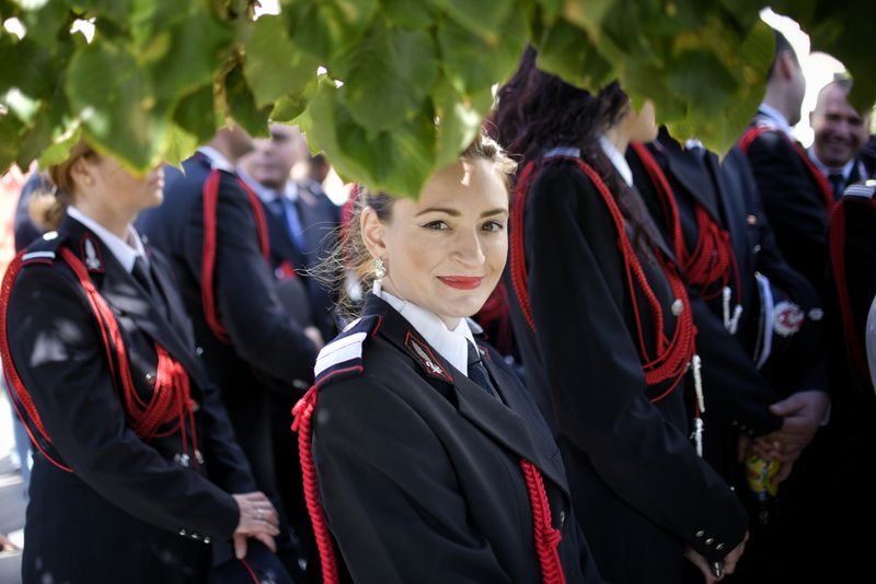 ziua pompierilor parada bucuresti