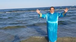 Dorin Cioabă e scandalizat de  mesajul unui pastor: ”Acum a primit o noua titulatură, ambasadorul lui Satan!”