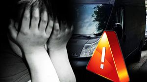 Ambulanța neagră care fură copii a ajuns în Italia! Românii din diaspora au exportat cel mai teribil mit urban în țările din Uniunea Europeană