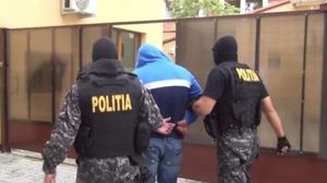 Noi cazuri de trafic de persoane ies la iveală: Un bărbat din Dolj și altul din Sibiu au fost arestați