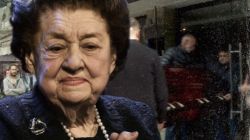 Primele imagini de la priveghiul actriței Tamara Buciuceanu. A fost depusă pe scena de la Teatrul Bulandra! Imagini emoționante VIDEO