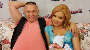 Ce a ajuns să facă pentru bani Beyonce de România! Fosta amantă a lui Guță nu mai trăiește în lux de când manelistul a lăsat-o însărcinată și a părăsit-o