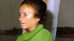 Detaliul șocant de la deshumarea soților Ceaușescu. Medicii legiști au rămas înlemniți când au văzut ce avea Elena Ceaușescu în gură