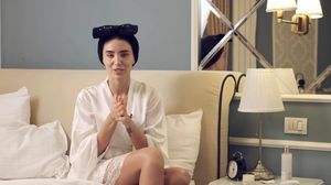 Este de neimaginat! Cum arată Adelina Pestrițu fără pic de machiaj! Regina digitală, așa cum nu o vezi prea des!