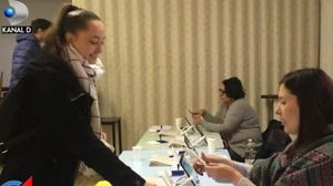  Alegeri prezidenţiale 2019 - Peste 61.000 de români au votat până în jurul orei 19:00, la secţiile din străinătate în turul al doilea, cu peste 10.000 mai mulţi decât la primul tur