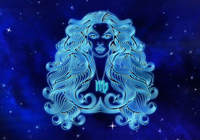 Horoscop FECIOARĂ decembrie. Succes garantat pe plan sentimental și profesional