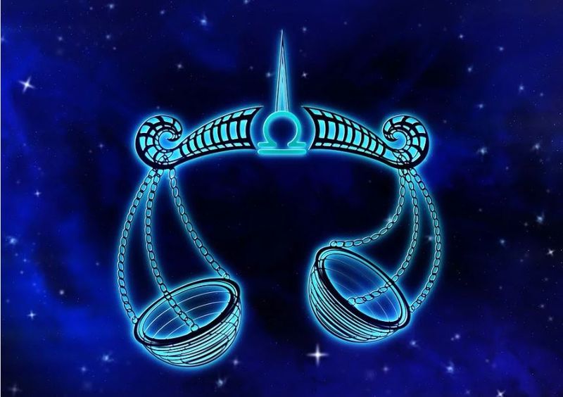 Horoscop BALANȚĂ decembrie. O lună plină de armonie în familie