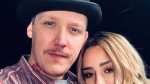 Simina, fosta soție a lui What’s Up, a reacționat vehement după ce artistul a bătut-o pe Alice, iubita lui: „Tablou mizer”