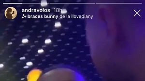 VIDEO | Bogdan Mocanu stârnește isteria fanelor când apare pe scenă. Reacția concurentului de la Puterea Dragostei când urcă pe scenă: „Așa da!”