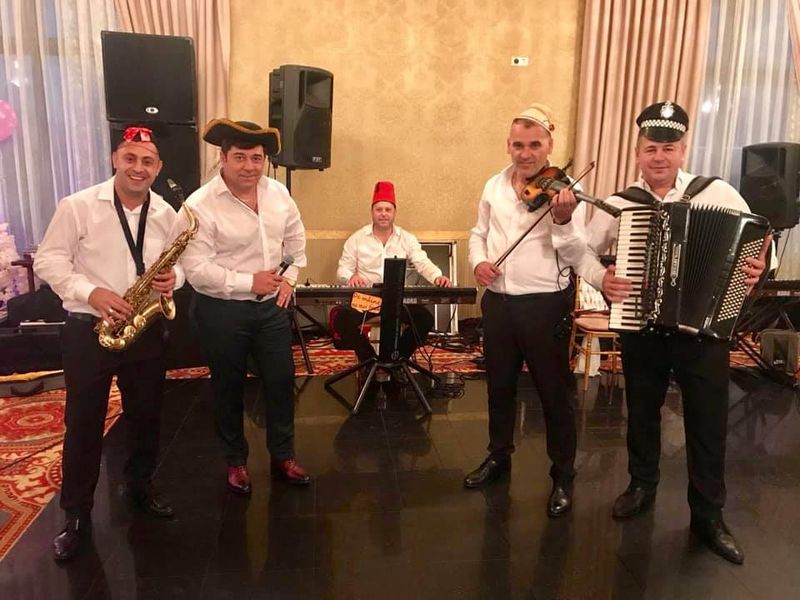 Ghiță Munteanu și formația