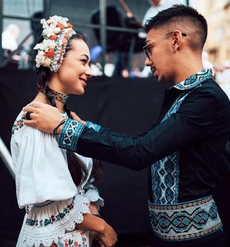 După o poveste de dragoste năbădăioasă cu saxofonistul ei, Vladuța Lupău dezminte tot ce a fost &icirc;ntre ei 