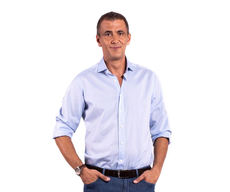 Cosmin Cernat Fan Arena