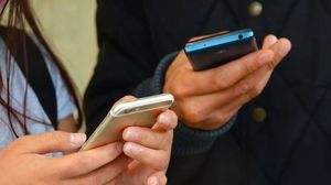 SMS-uri de bună dimineața pentru iubit sau iubită! Cum să-i faci dimineața mai frumoasă