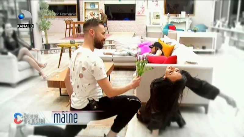 Andreea Pirui și Marius de la Puterea Dragostei s-au despărțit. Ella flirtează intens cu noul concurent, Cătălin 