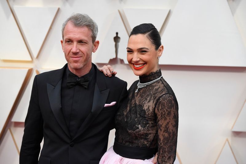 Cele mai frumoase cupluri pe covorul roșu la Oscar 2020
