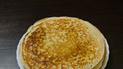 Rețeta pentru cele mai pufoase clătite. Secretul: un strop de bere!