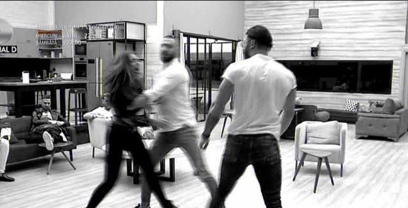 Video. Roxana și Turcu s-au luat la bătaie!