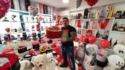 ”Beleaua” Corduneanu, gest superb pentru ”Diamantul Roz” de Ziua Îndrăgostiților! A dat ”spargere” la florărie și și-a răsfățat soția cu ciocolată și 500 de euro
