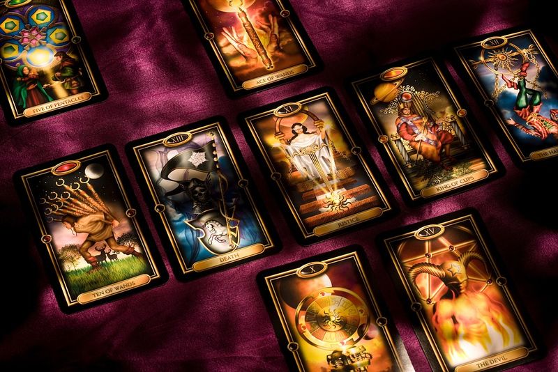 Horoscop TAROT ZILNIC JOI 20 februarie 2020. Inspiratie mistica 