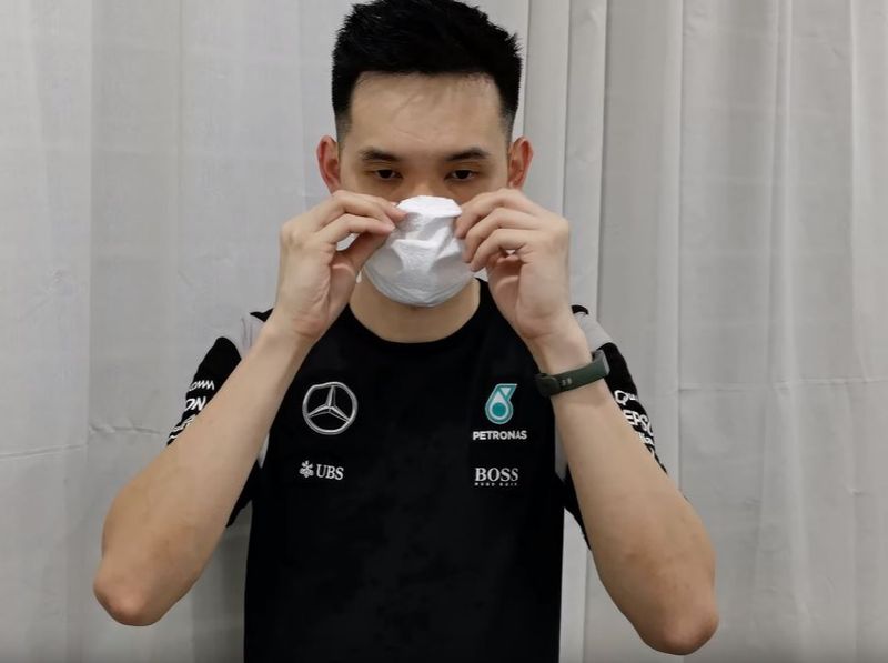 Cum să îți faci mască de protecție împotriva coronavirusului acasă Cum să îți faci mască de protecție împotriva coronavirusului acasă