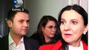  Sorina Pintea, fost ministru al Sănătăţii, reţinută pentru mită  85/160