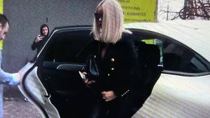 bianca-dragusanu-primele-imagini-divort-alex-bodi-notariat