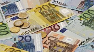 Curs valutar. BNR detonează marea surpriză. Cât este un EURO la ora 13:00