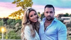 Alex Bodi şi-a filmat averea după divorţul de Bianca! Vezi cum arată vila cu piscină, în curtea căreia se află cei 6 bolizi de lux ai afaceristului! VIDEO