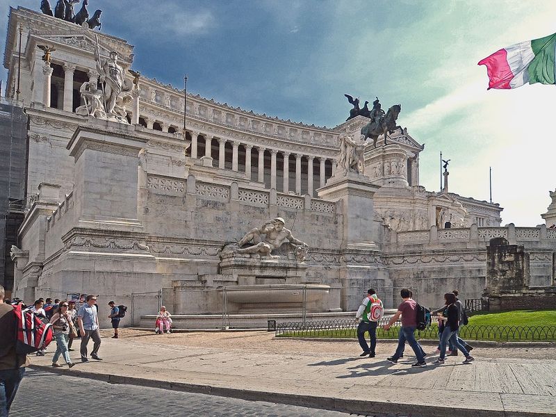 Vrei să călătorești la Roma? Ghid turistic. De ce să nu eziți