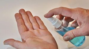 Coronavirus. Cum poți prepara acasă soluție dezinfectantă