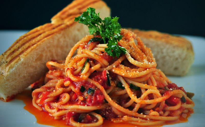 Cea mai buna reteta de paste picante: Bucatini All&rsquo;Amatriciana