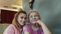 Lora, aflată în izolare în Bali, nu poate trece peste moartea mamei ei: „Dacă aş fi putut să stau în casă ca tu să fii lângă mine..”