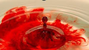 Ce înseamnă când visezi sânge. Când este un semn bun