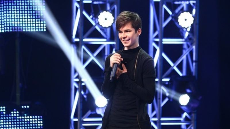Lumea muzicii este în doliu. Solistul și-a pus capăt zilelor. Avea doar 22 de ani
