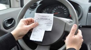 Șoferii, puși la plată chiar dacă nu își scot mașinile din garaj! Asigură-te că nu ți-a expirat acest document înainte să ieși din casă