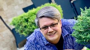 fuego-izolare-recita-poezii-youtube