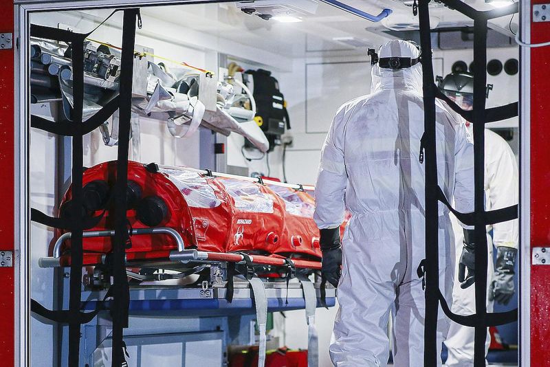 Breaking news! Seară neagră pentru Rom&acirc;nia. &Icirc;ncă 13 decese cauzate de coronavirus