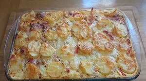 Cartofi parizieni (frantuzesti) la cuptor,